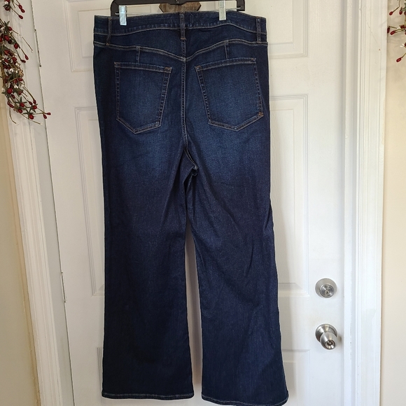 (903) Lane Bryant Woman's Plus Size Stright Leg Blue Jeans, Size: 22 Color: Blue - Picture 14 of 16